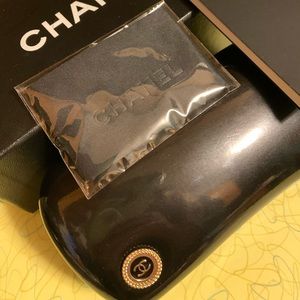 Authentic CHANEL case&acc.